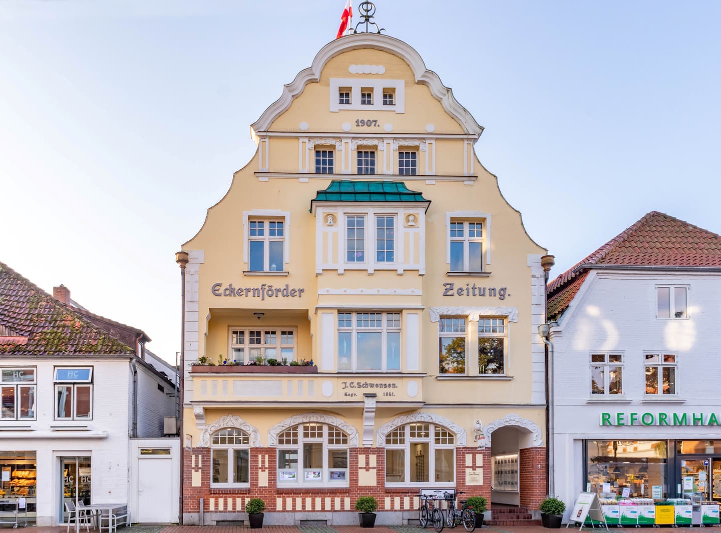 engel & völkers shop image