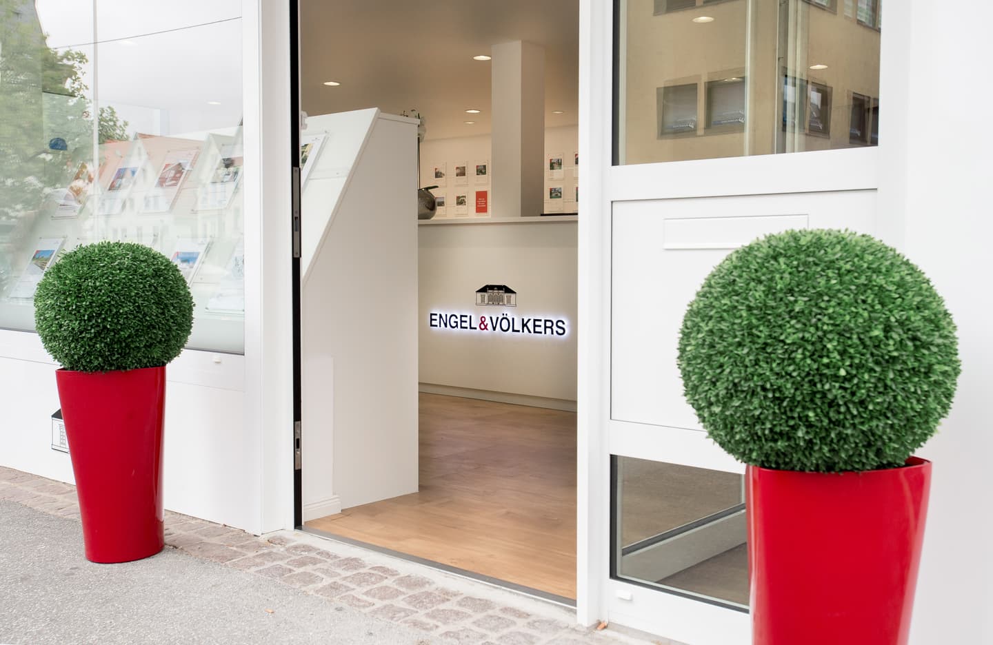 engel & völkers shop image