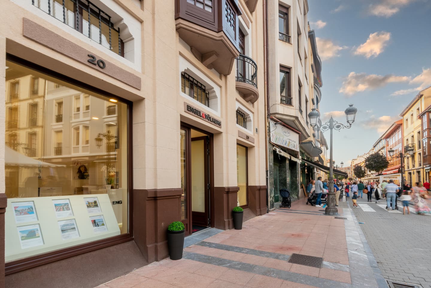 engel & völkers shop image