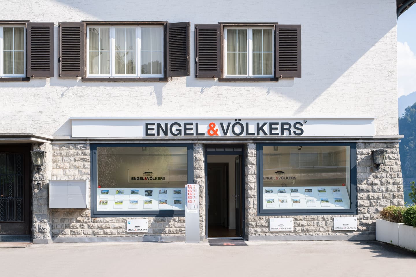engel & völkers shop image